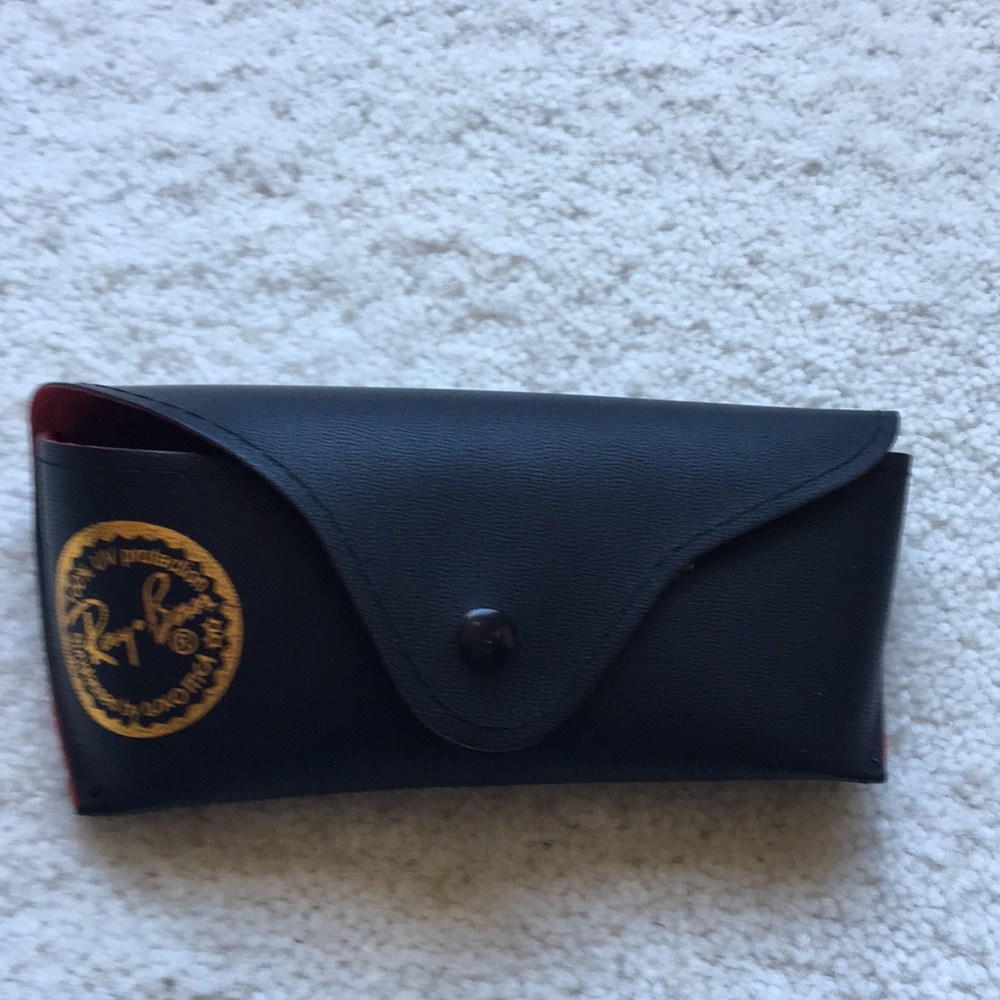 Ray Ban Sunglasses - Picture 3 of 3